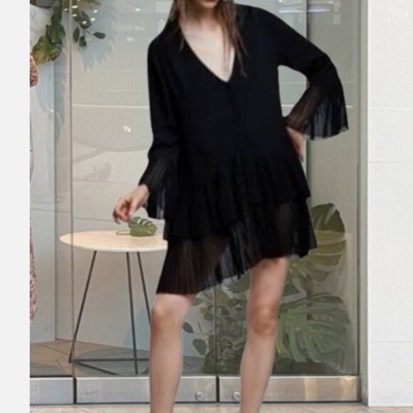 Zara‎ Tiered Pleated Chiffon Black Tunic/Drees Size Small Womens - Picture 2 of 9